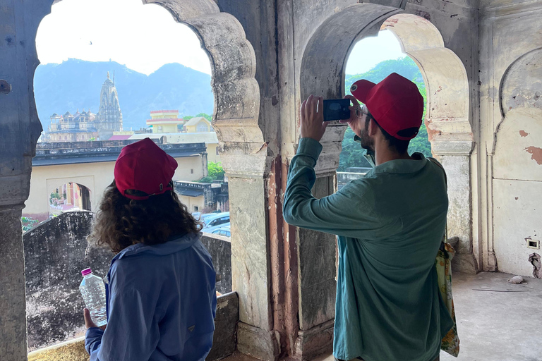 Jaipur: Amer City Heritage Walking Tour with Breakfast