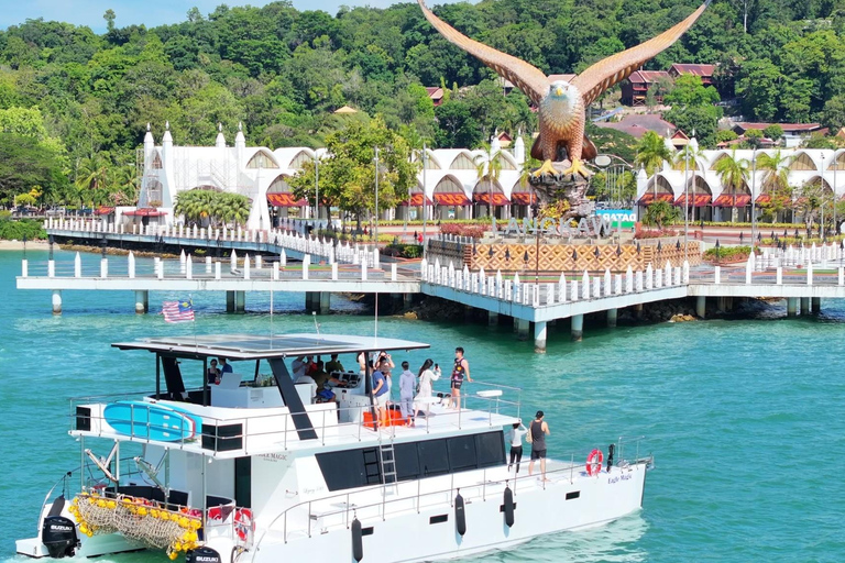 Langkawi: Sunset Cruise with BBQ Dinner & Unlimited Drinks Premium Sunset Dinner Cruise + BBQ Dinner + Transfer