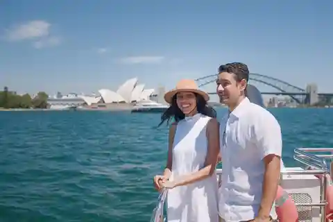 Sydney Sightseeing Cruise from Darling Harbour