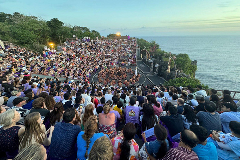 Guide, Uluwatu Temple Entry Ticket with Kecak Dance Show Guide Only (no ticket included )