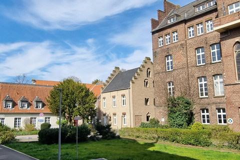 Düsseldorf: Kaiserswerth Historische Stad Wandeling met gids