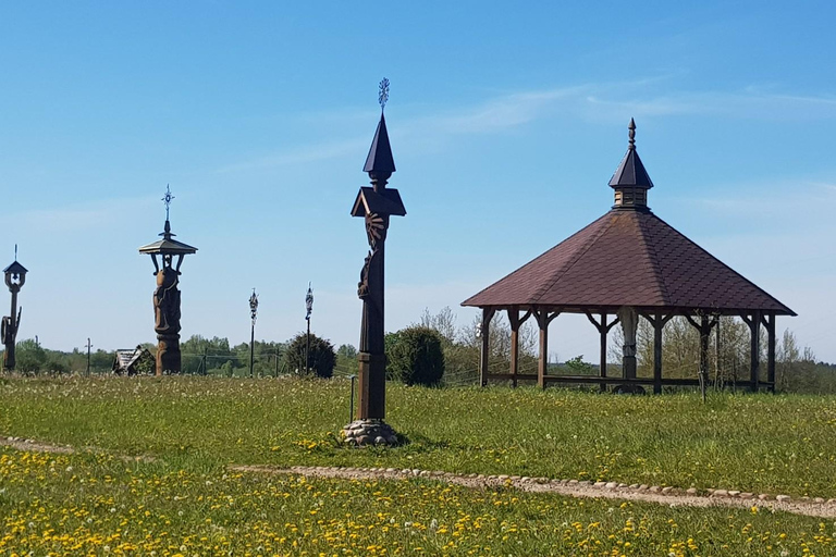 Vilnius: Passeio de bicicleta autoguiado em Trakai com ingressos de tremVilnius: Tour guiado de bicicleta por Trakai com ingressos de trem