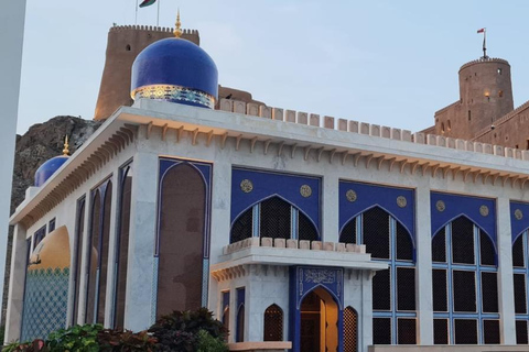 Muscat: Half-Day Guided City Tour with Hotel Pickup