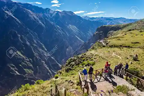 De AREQUIPA: Dia inteiro no Colca com refeições incluídas