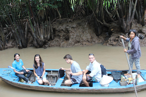 Tour de día completo por el bosque de manglares de Can Gio y la Isla de los Monos