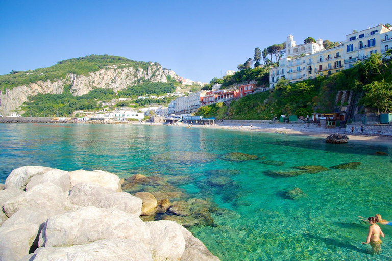 Excursion en bateau privé d'une journée à Capri au départ d'Amalfi