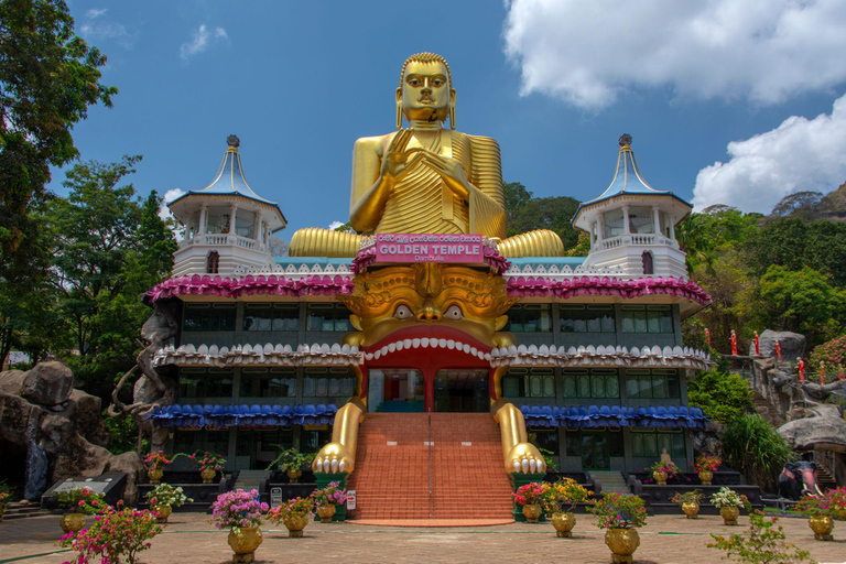 Cultural Heritage Tour: Sigiriya to Kandy