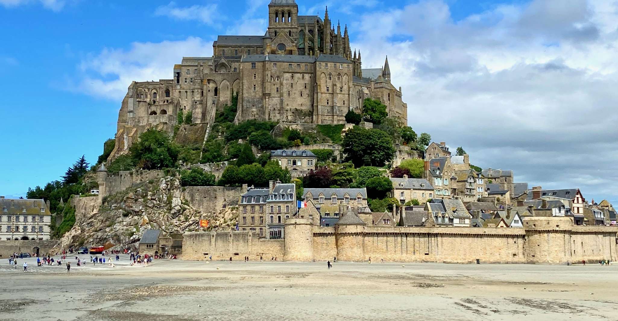 2-day Private D-Day Mont Saint-Michel 3 Castles by Mercedes - Housity