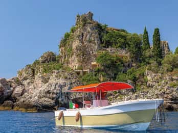 Naxos: Isola Bella, Grotta Azzurra e Tour in barca della Baia di Mazzarò