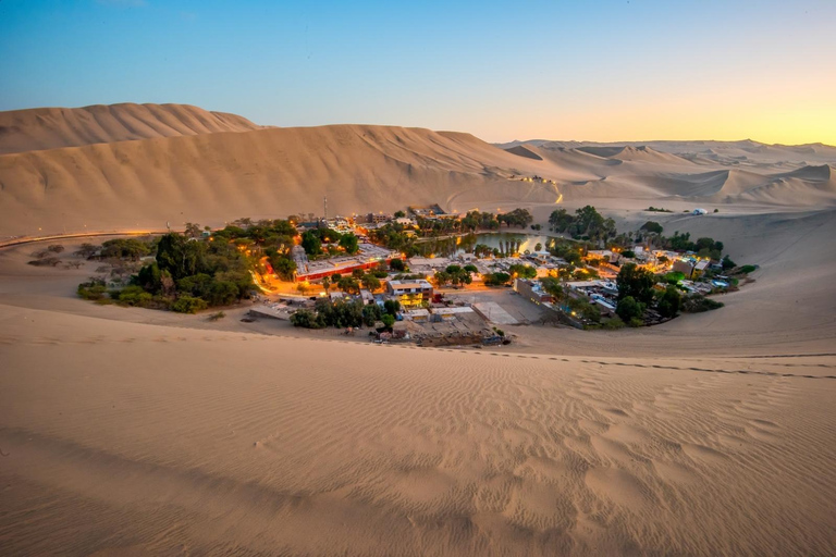 Expedición de 2 días Paracas, Huacachina y Nazca: Maravillas de la Costa