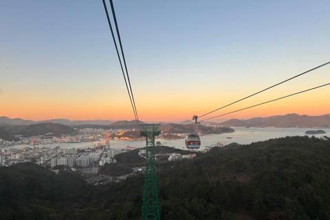 Desde Seúl: Excursión nocturna al Festival de Tongyeong con comidas