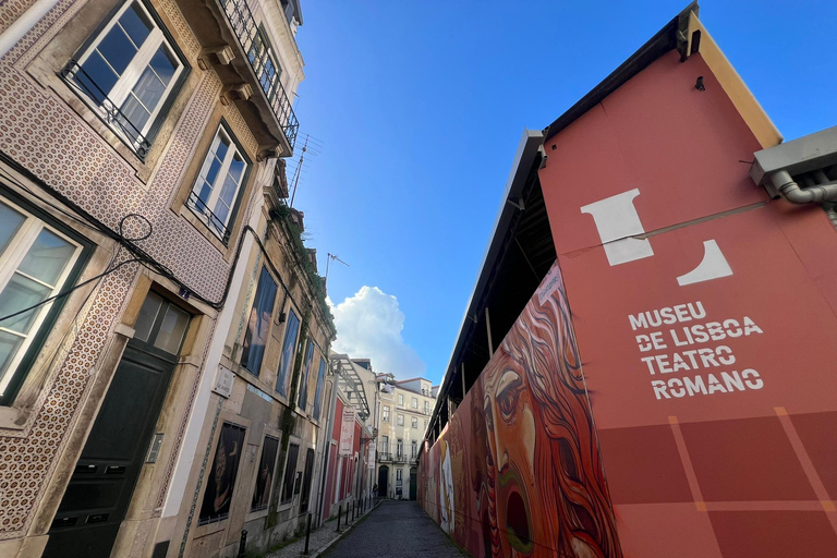 Lisboa: Tour de la ciudad histórica en Tuk-TukExcursión exprés a Belém