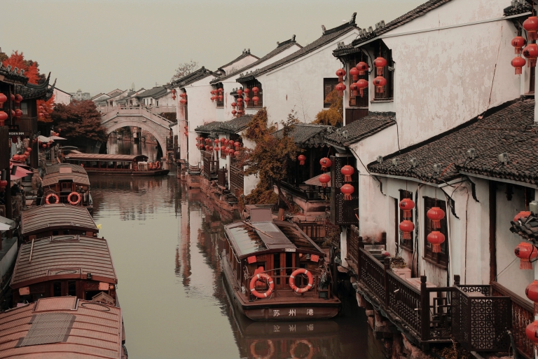 中国上海春节游：本地人带团体验当地特色