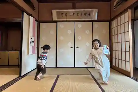 名古屋：お寺で自分だけの掛け軸作り