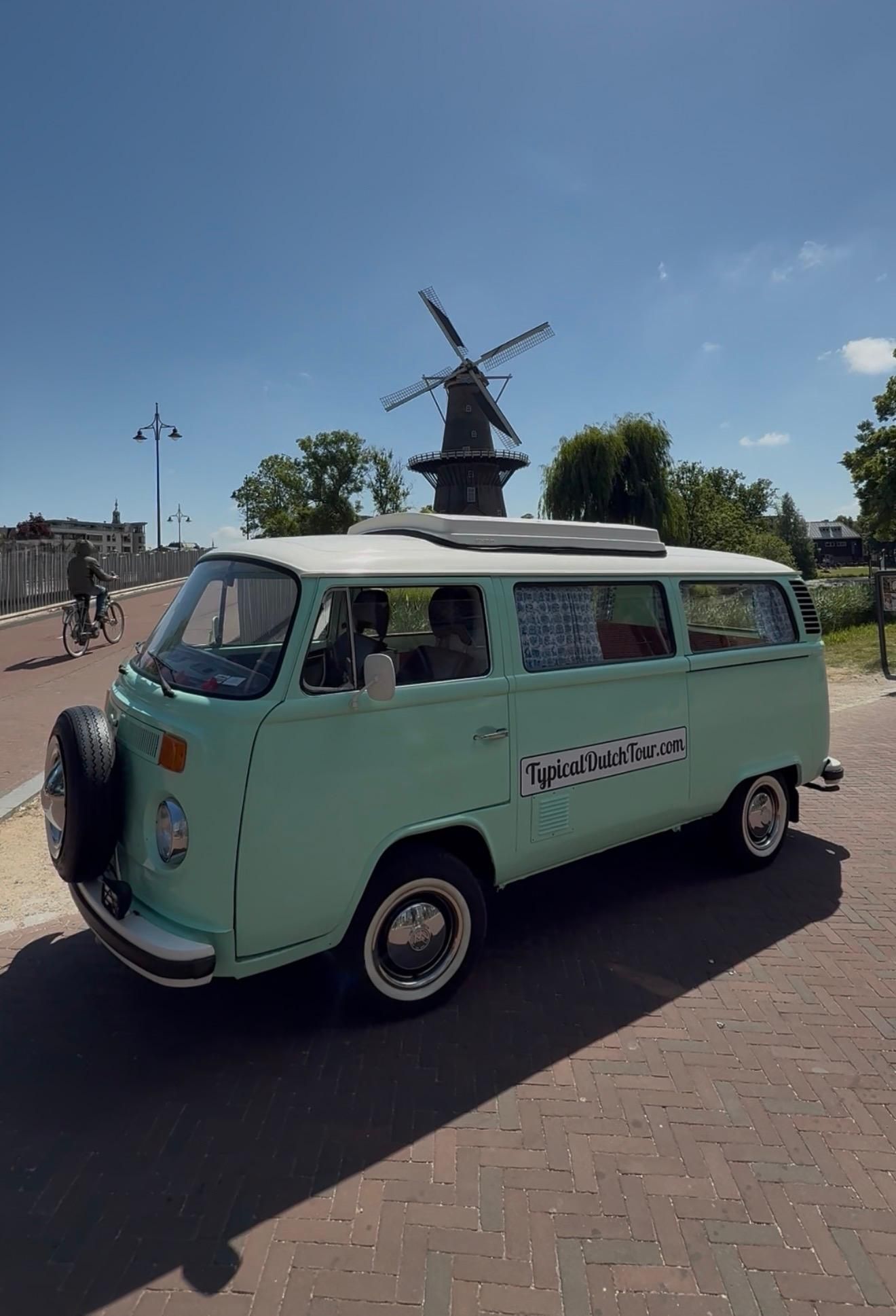 Exklusive Sightseeing-Tour im Oldtimer-Volkswagen