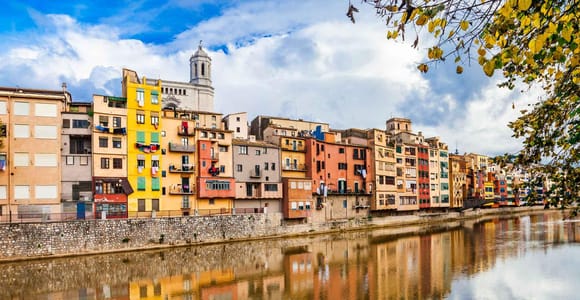 From Barcelona: Girona & Tossa de Mar Private Day Trip