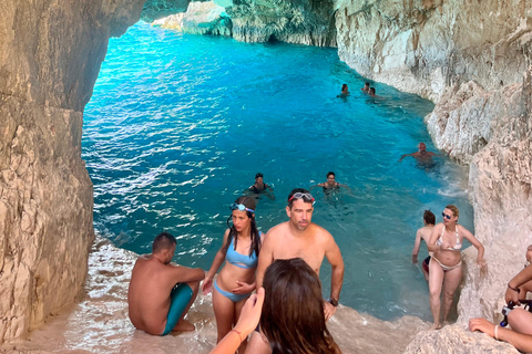 Zakynthos: Highlights Tour with Swimming Stops & Boat Cruise Small Group Tour