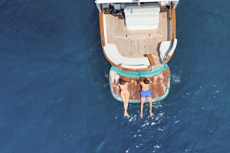 Cinque Terre: Hybrid Boat Tour with Swimming Stop