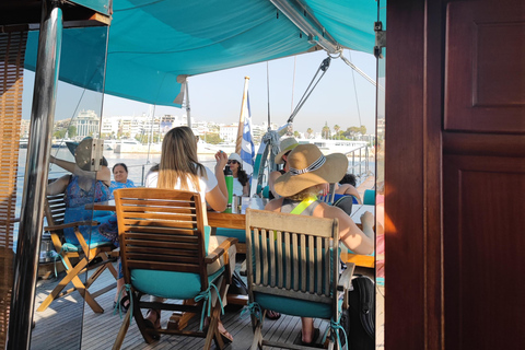 Athènes : Agistri et Aegina Yacht Tour avec déjeuner et baignade