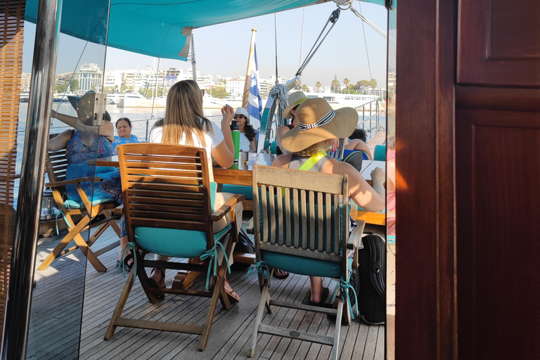 Athen: Agistri und Aegina Yachttour mit Mittagessen und Schwimmen