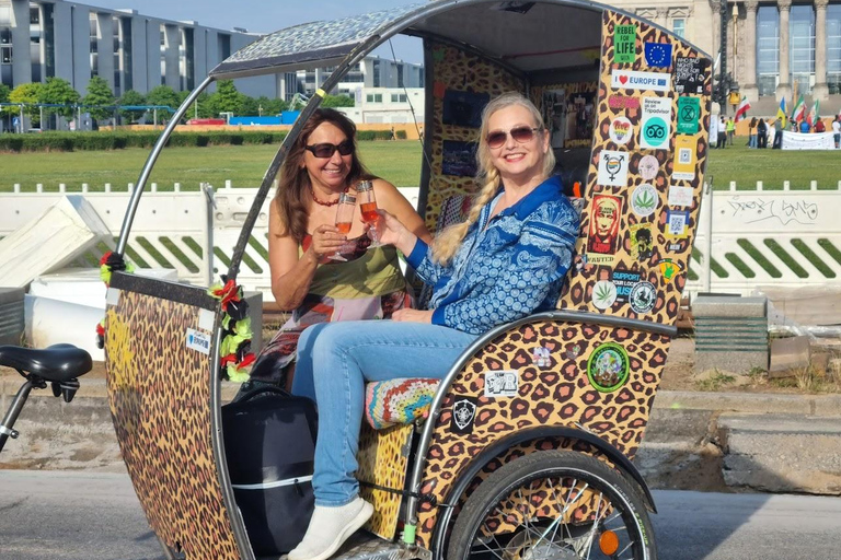 Rickshaw day trip Adventure full of culture and fun! with hotel pickup Rickshaw adventure full of culture and fun! Hotel pick-up included