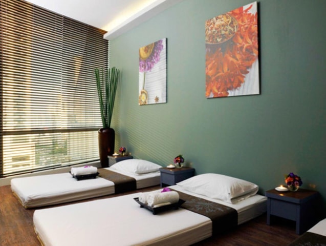 Bangkok: Let's Relax Spa Terminal 21 E-Voucher