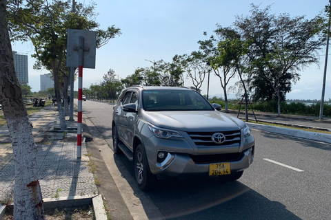 Hue: Privatwagen nach Hoi An über Hai Van Pass, Goldene Brücke