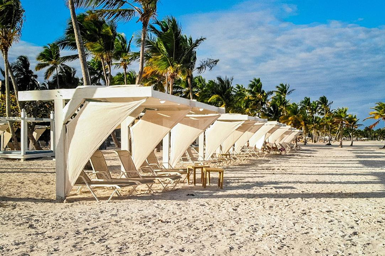 Punta Cana: Hoyo Claro Cenote and Juanillo Beach Tour