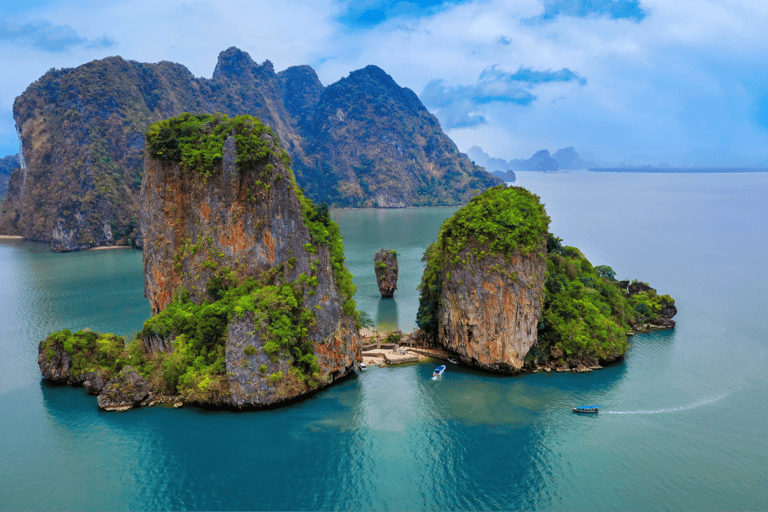 Au départ de Phuket : L&#039;île de James Bond et tour en bateau à moteur