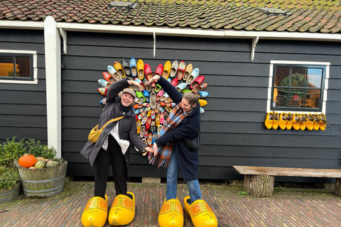 Amsterdam: Dutch Countryside E-Bike with Cheese & Clogs