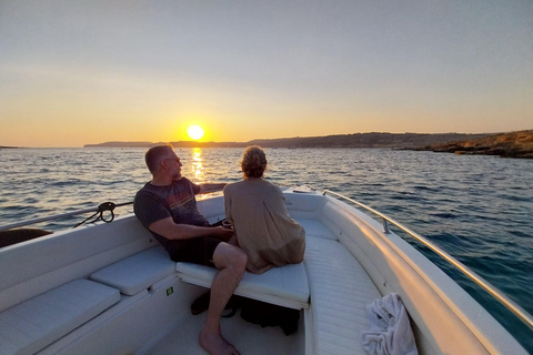 Malta: Private Boat Trip to Comino, Blue Lagoon & Gozo 4 Hours Private Boat Trip