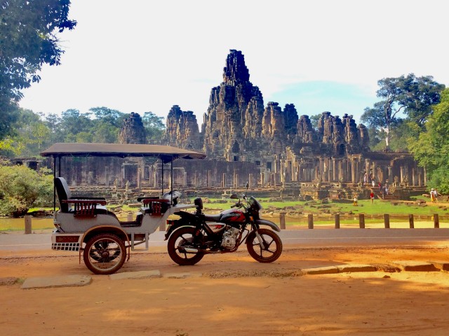 Private Tuktuk taxi to Angkor Wat Sunrise, Bayon Ta Phrom