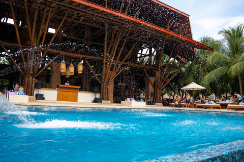 卡塔赫纳：蒂埃拉邦巴（Tierra Bomba）阿托隆海滩俱乐部（Atolón Beach Club）卡塔赫纳：蒂埃拉·邦巴在阿托隆海滩俱乐部