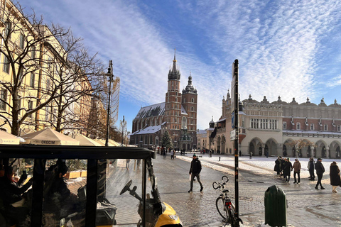 Krakow: Guided City Tour by Golf Buggy with Hotel Pickup