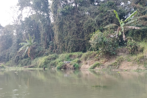 4 dagar med en övernattning i Chitwan nationalpark