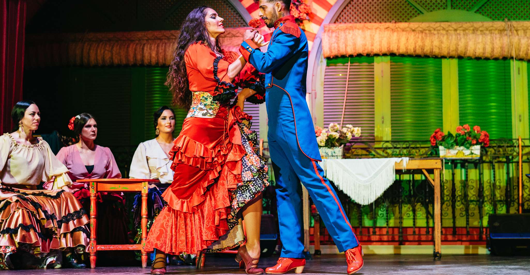 Sevilla, Flamenco en El Palacio Andaluz con cena opcional - Hizvo