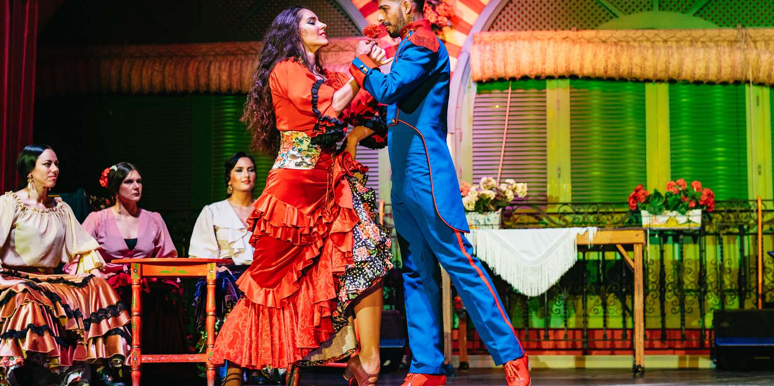 Seville: Flamenco at El Palacio Andaluz with Optional Dinner