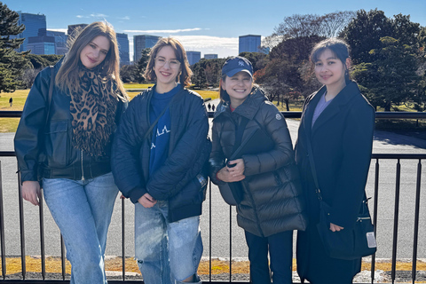 Tóquio: Santuário e Templo Tradicionais com Passeio pelas ConbiniTóquio: Santuário e templo tradicionais com passeio por lojas de conveniência