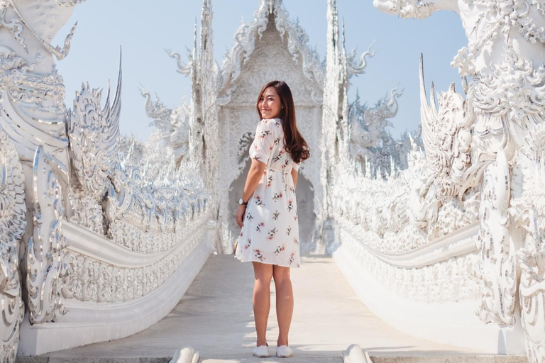 Chiang Mai to Chiang Rai Famous Temples Journey with Buffet Chiang Rai White,Blue,Black Temple+Buffet and Hotel Pick Up