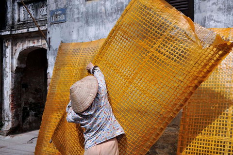 Hanói: salsa de soja, pueblo de los vermicelli y pagoda Thang NghiemTour privado: pueblo de la salsa de soja, pagoda, pueblo del incienso y sombreros