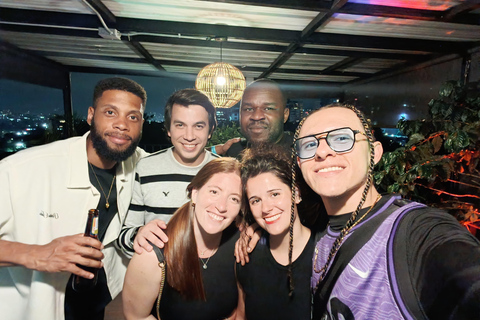 Medellín: Poblado Rooftops and Local Clubs Tour with Shots