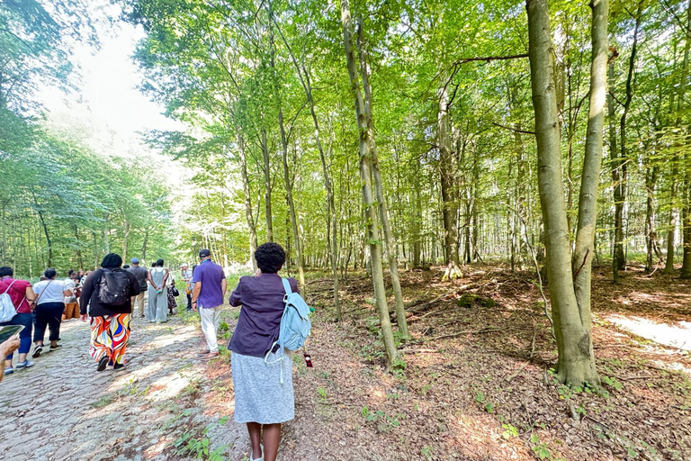 Berlin: Historical Tour along the Death March Path with Car