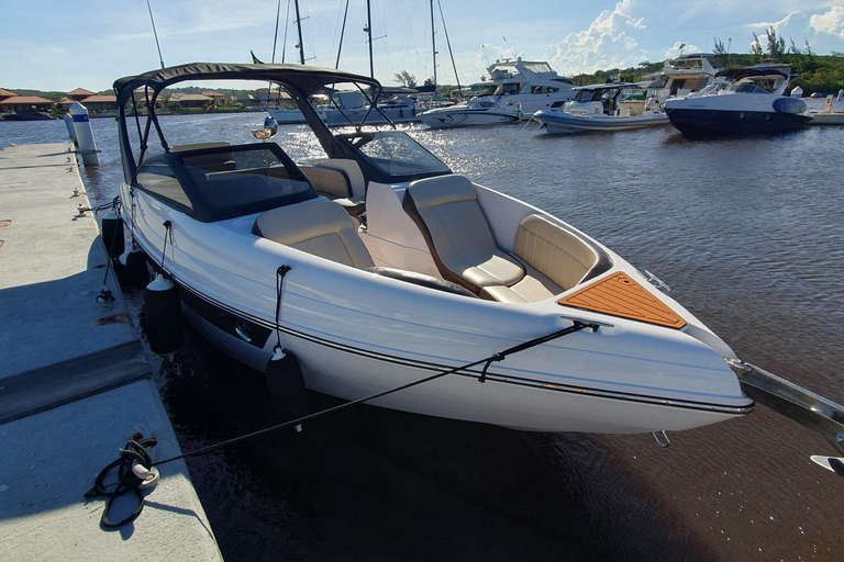 Búzios: Speedboat tour of 2 islands and 11 beaches