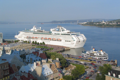 Discover Old Quebec on foot with a local guide