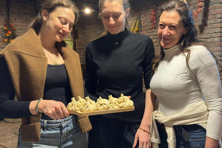 Tbilisi: Intimate Family Cooking Class with Wine & Feast