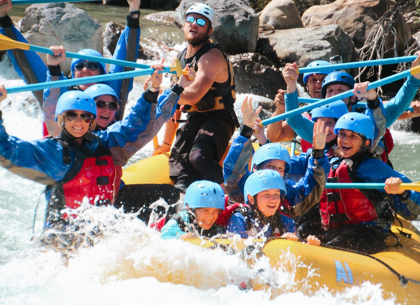 Banff: Kananaskis River Whitewater Rafting Tour om eftermiddagen