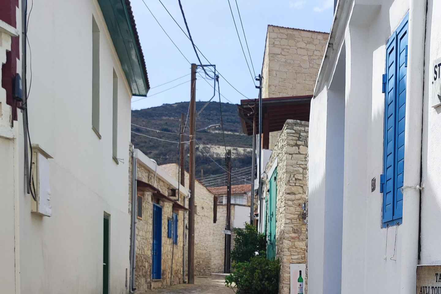 Paphos: Troodos Mountains Villages Tour with Wine Tasting