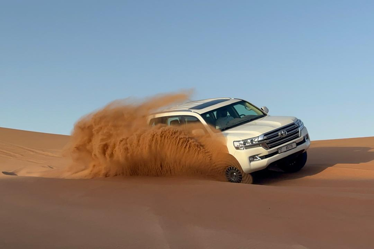 Sharjah: Morning Safari with Dune Bashing & Camel Ride