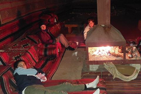 Wadi Rum View Camp: Full-Day Desert Jeep Tour With 3 Meals