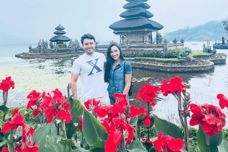 Private Tour with Lake Bratan and Tanah Lot Sunset Tanah Lot Sunset and Lake Bratan (not including tickets)